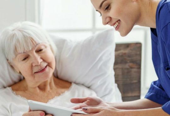 What to Know About Career in Aged Care This 2021