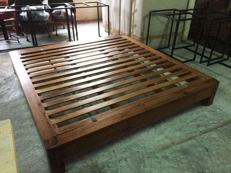 platform bed frame
